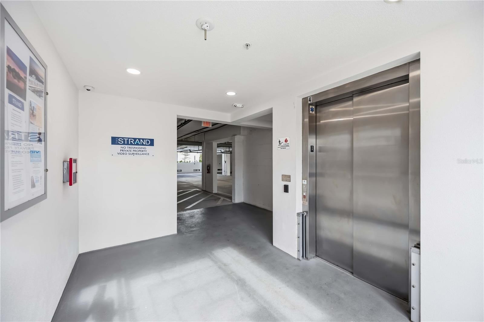 THE STRAND OF SARASOTA - Residential