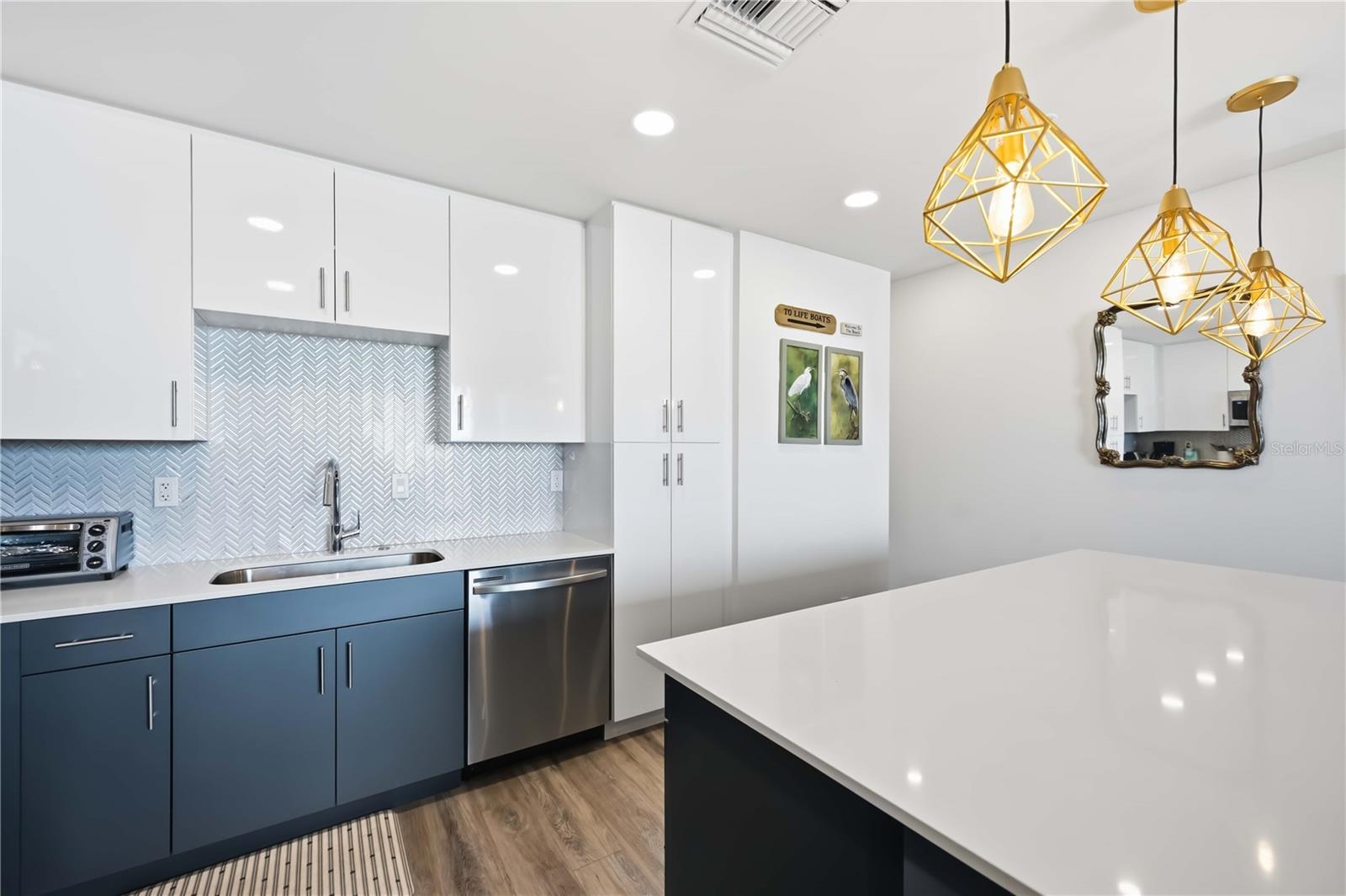 THE STRAND OF SARASOTA - Residential