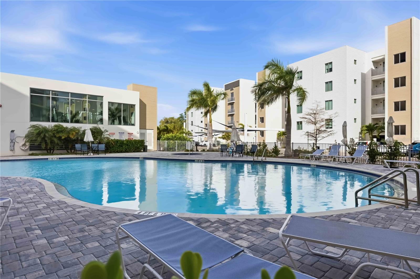 THE STRAND OF SARASOTA - Residential