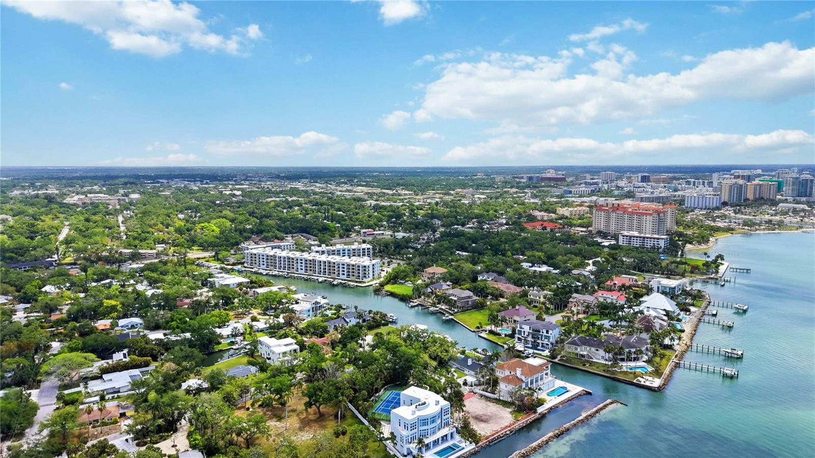 THE STRAND OF SARASOTA - Residential