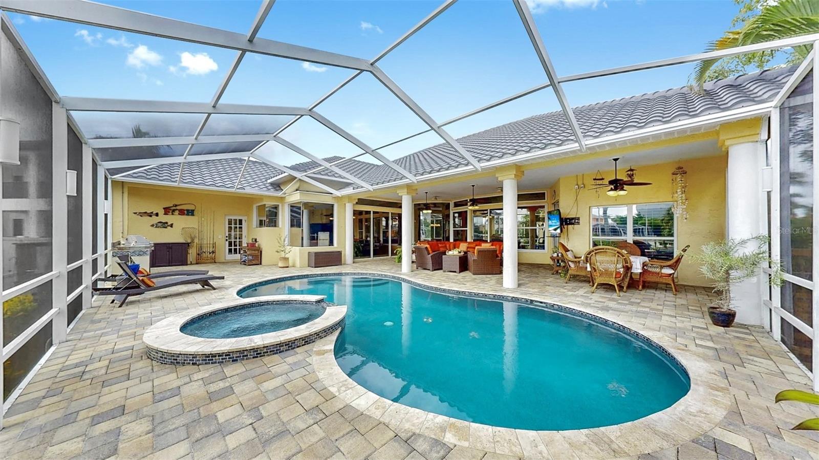 914 CAPRICCIO LANE