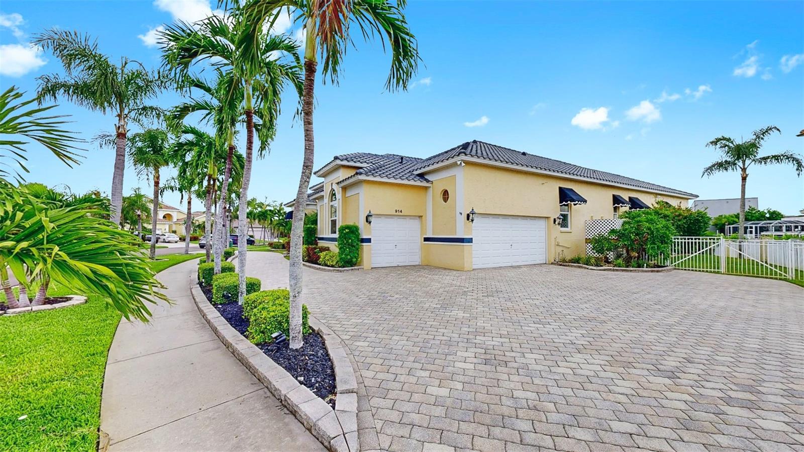 SYMPHONY ISLES UNIT TWO - Residential