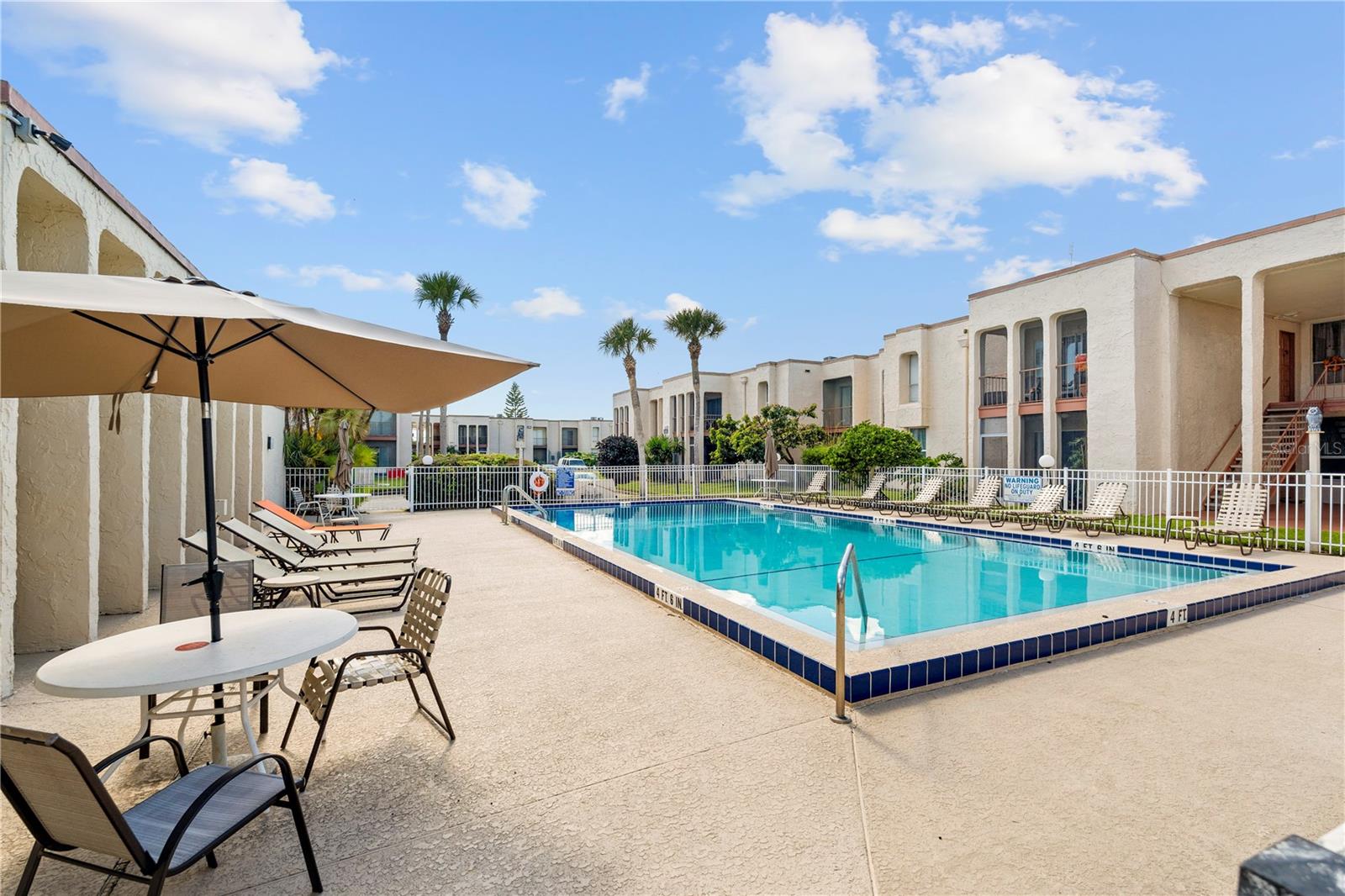 ROYAL ARMS CONDO - Residential