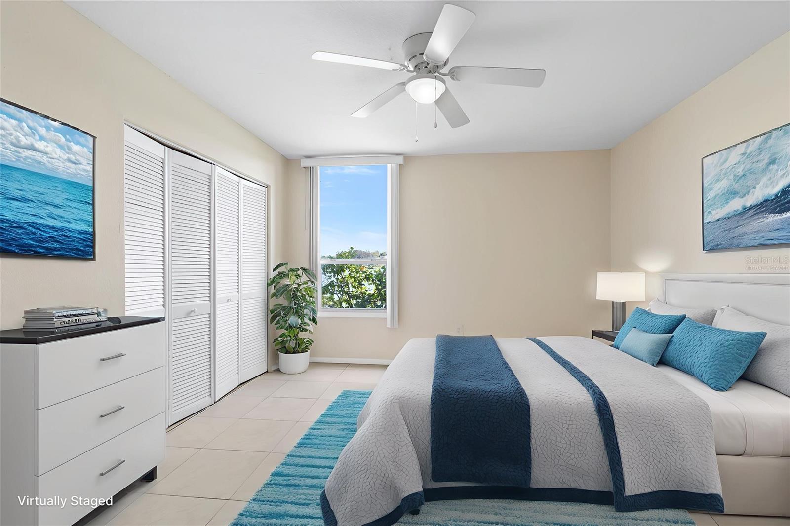 ROYAL ARMS CONDO - Residential