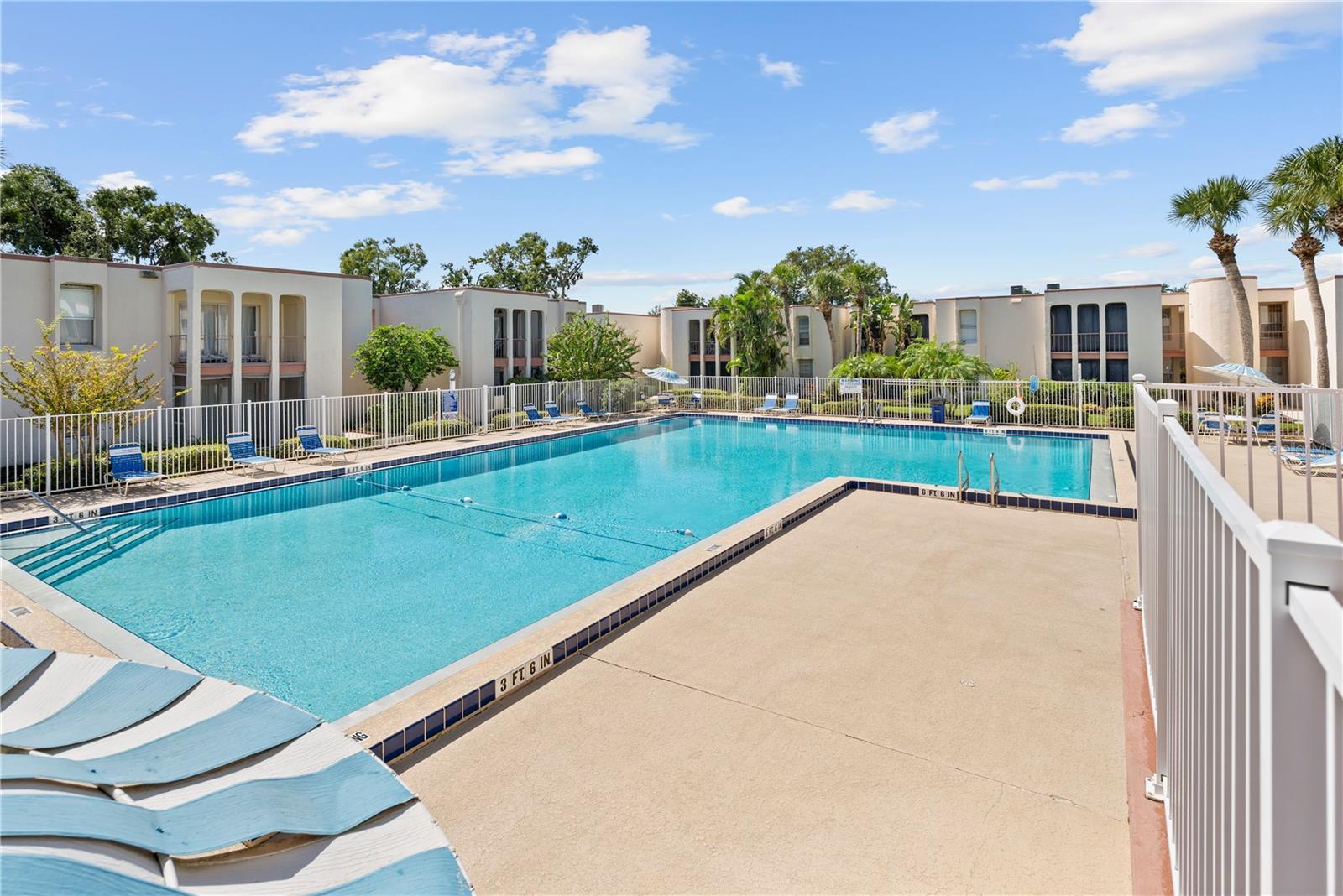 ROYAL ARMS CONDO - Residential