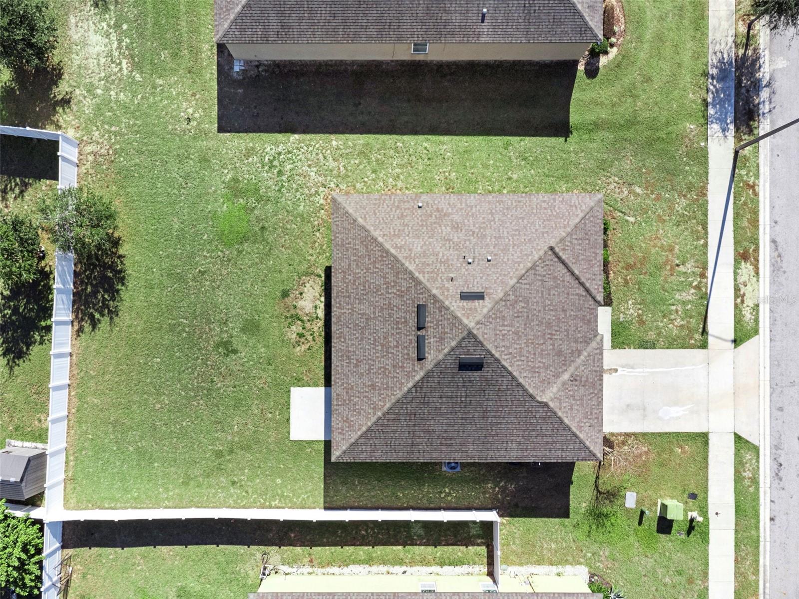 HIDDEN LAKE PRESERVE - Residential