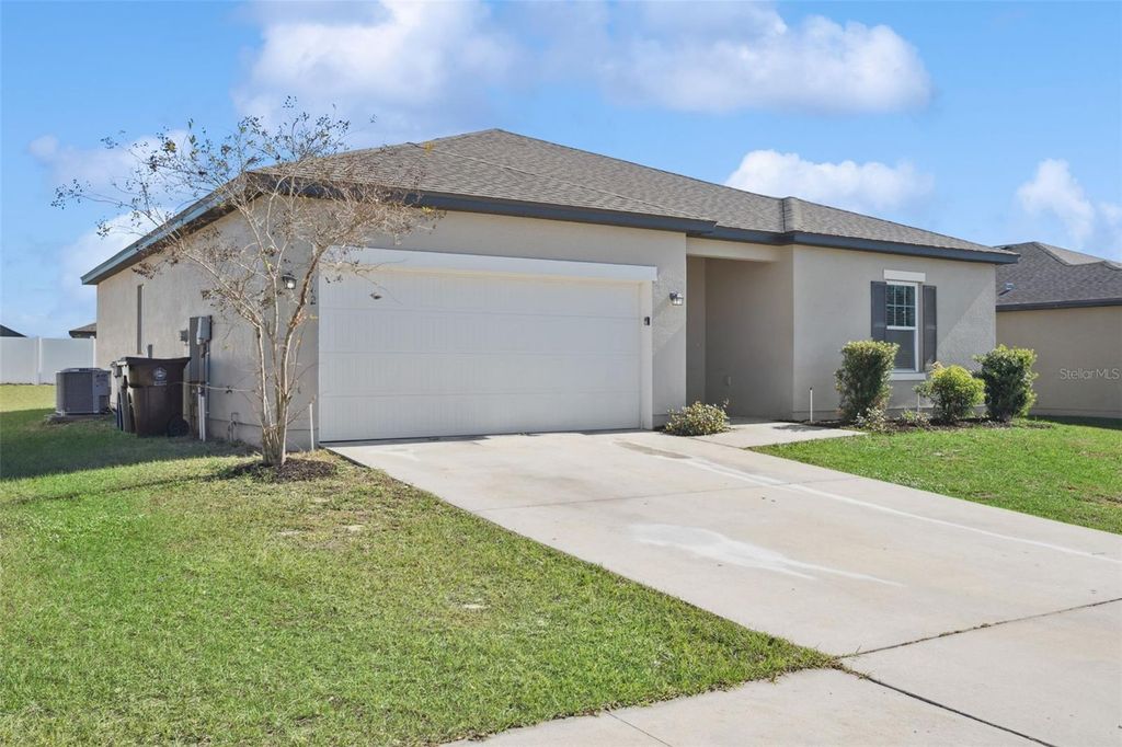 Photo of 442 Stillwater Lane, Haines City, FL 33844 (MLS # O6367615)