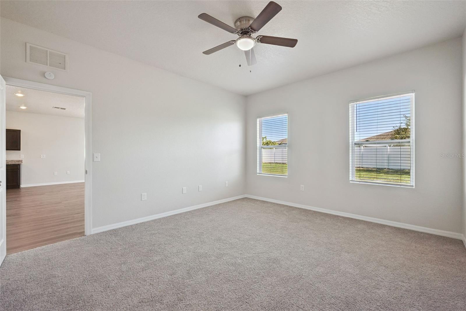 HIDDEN LAKE PRESERVE - Residential