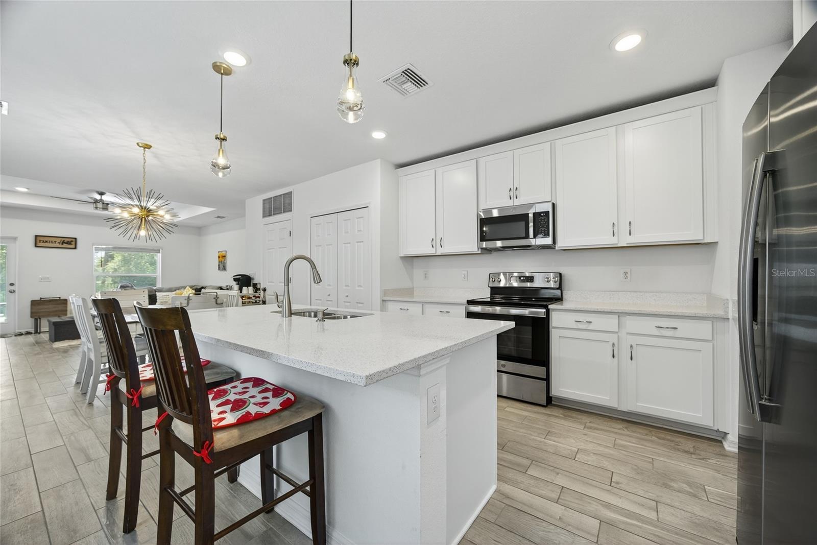 1992 SUNSET PRESERVE WAY