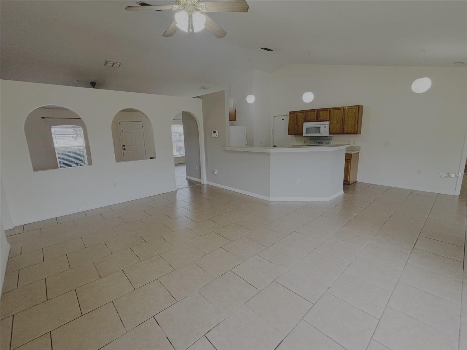OCALA MARION OAKS UN 7 - Residential Lease