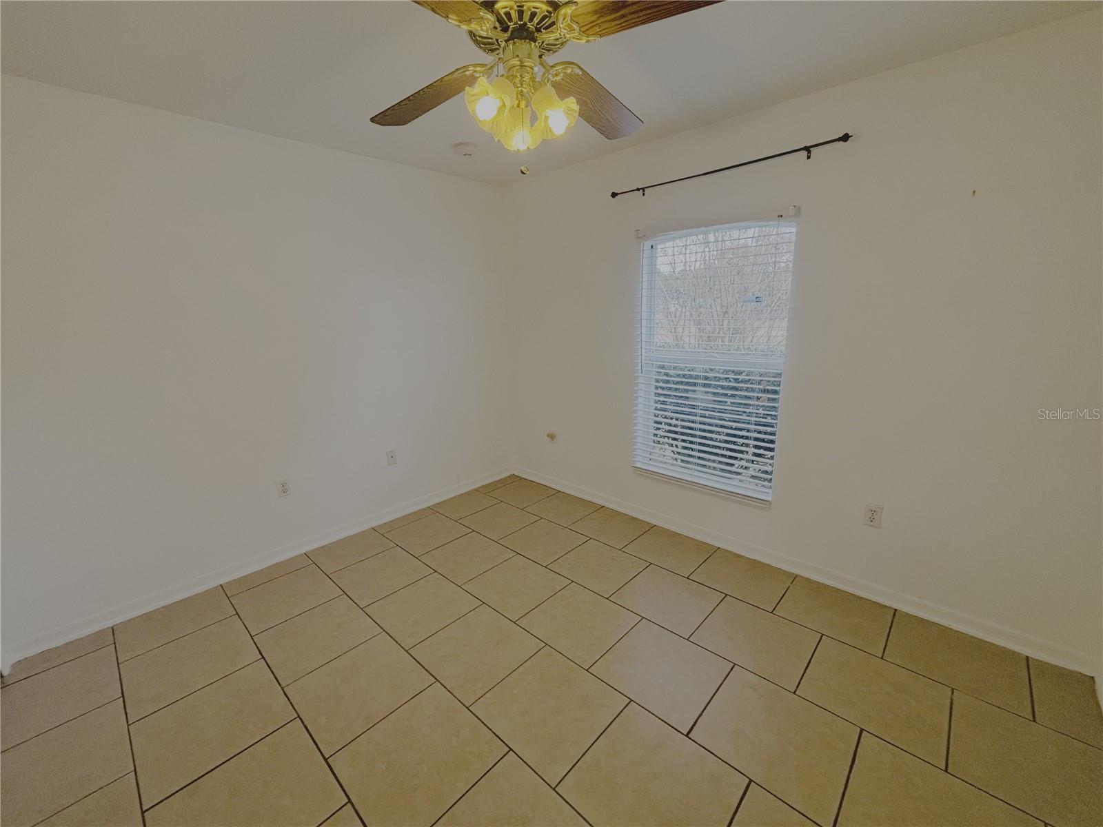 OCALA MARION OAKS UN 7 - Residential Lease