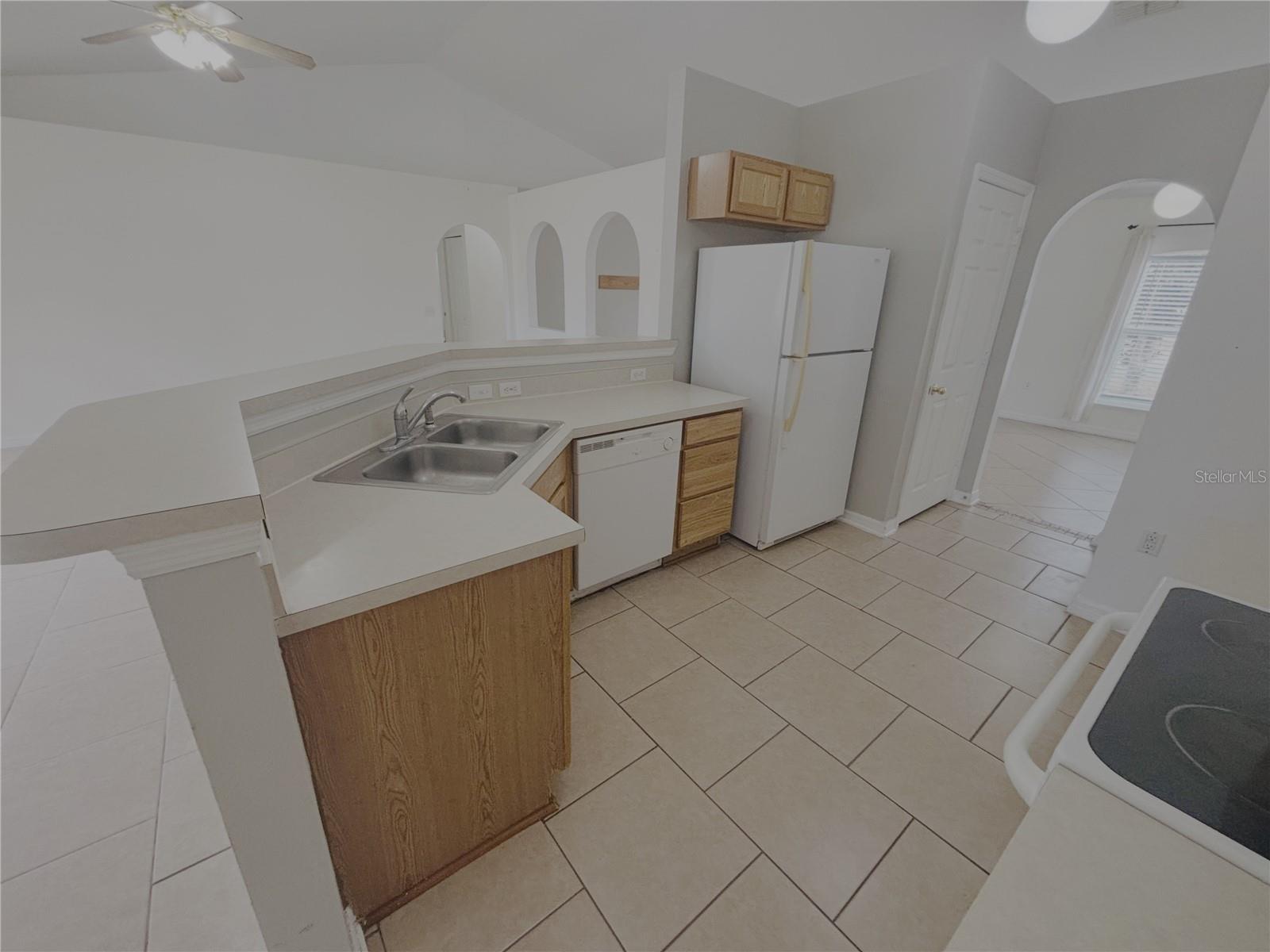 OCALA MARION OAKS UN 7 - Residential Lease