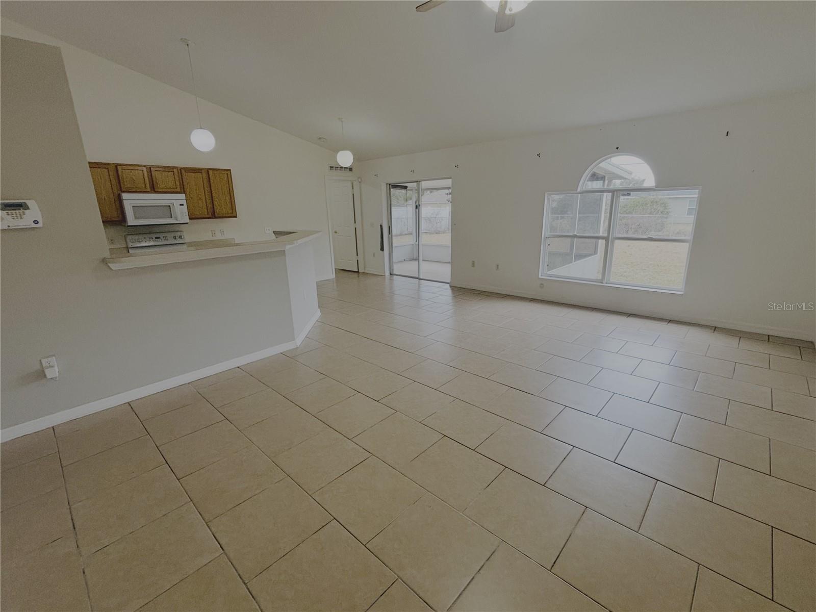 OCALA MARION OAKS UN 7 - Residential Lease