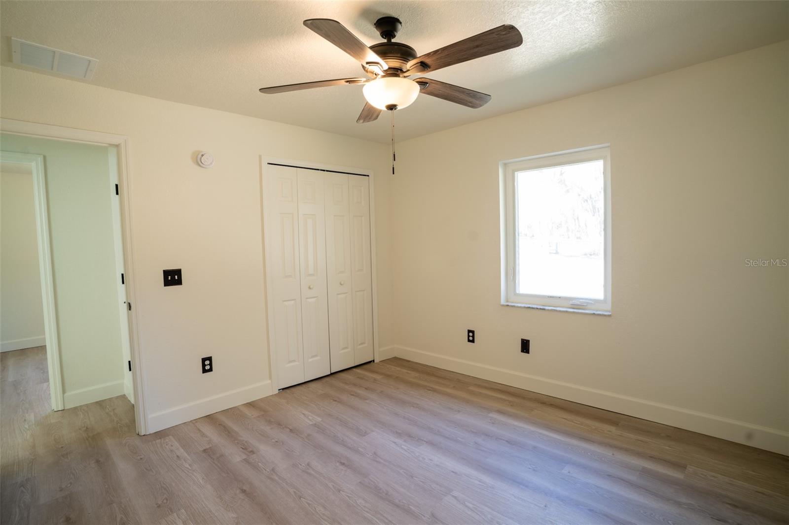 HORSE COUNTRY RANCHES - Residential