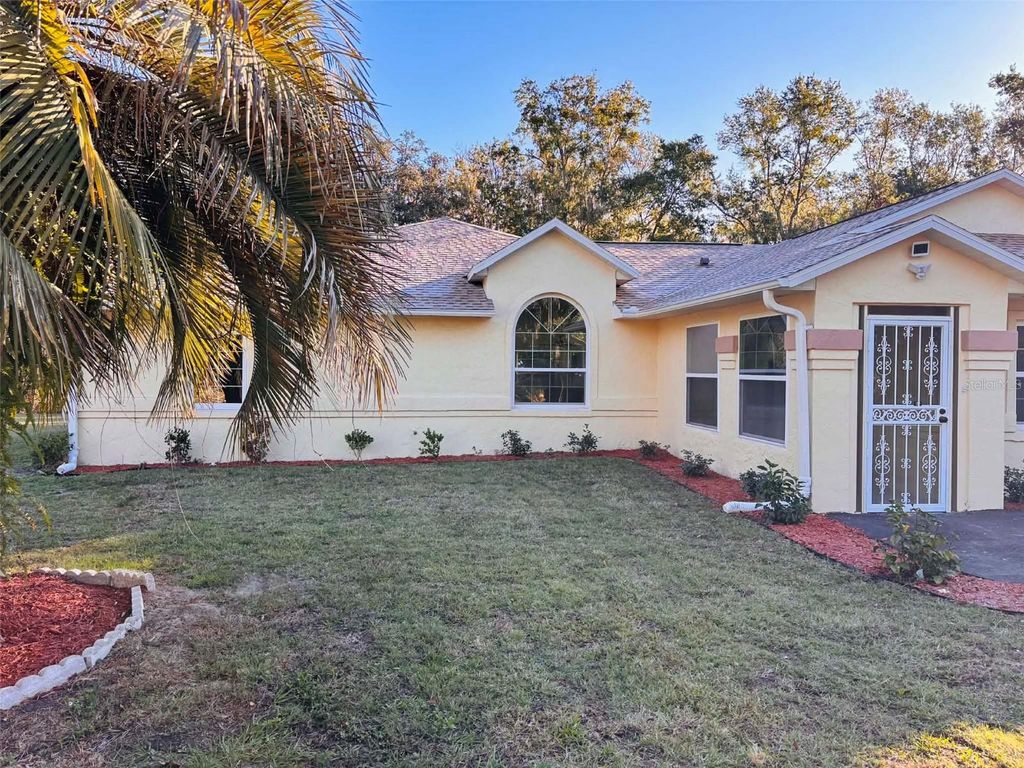 Photo of 12989 NW Highway 225, Reddick, FL 32686 (MLS # O6405006)
