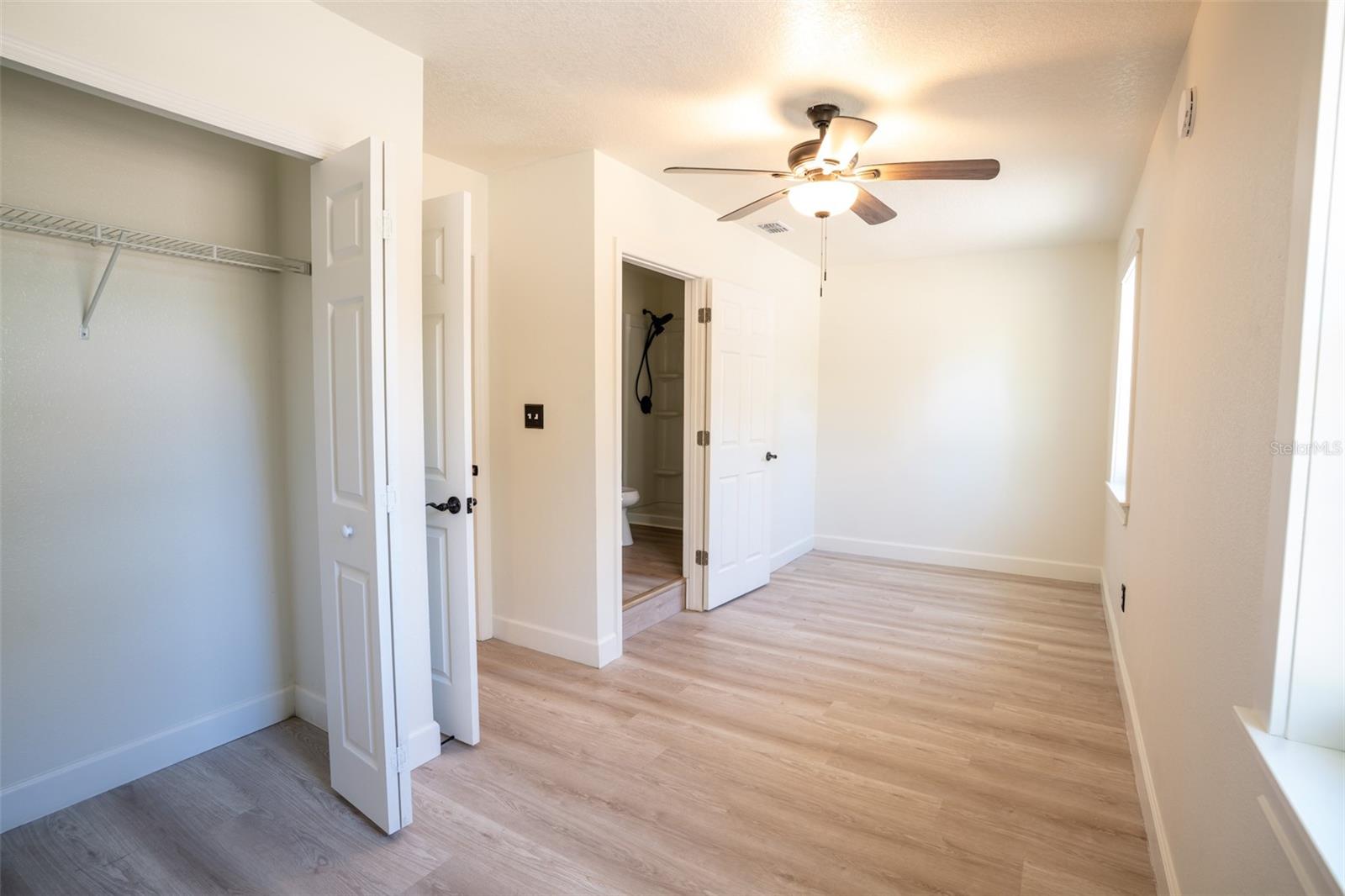 HORSE COUNTRY RANCHES - Residential