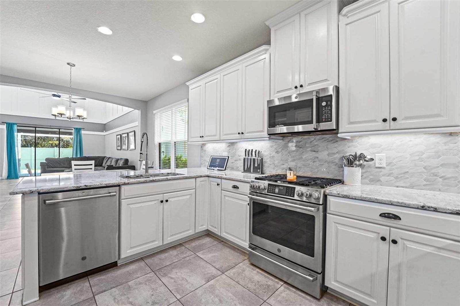 ARABELLA COVE - Residential