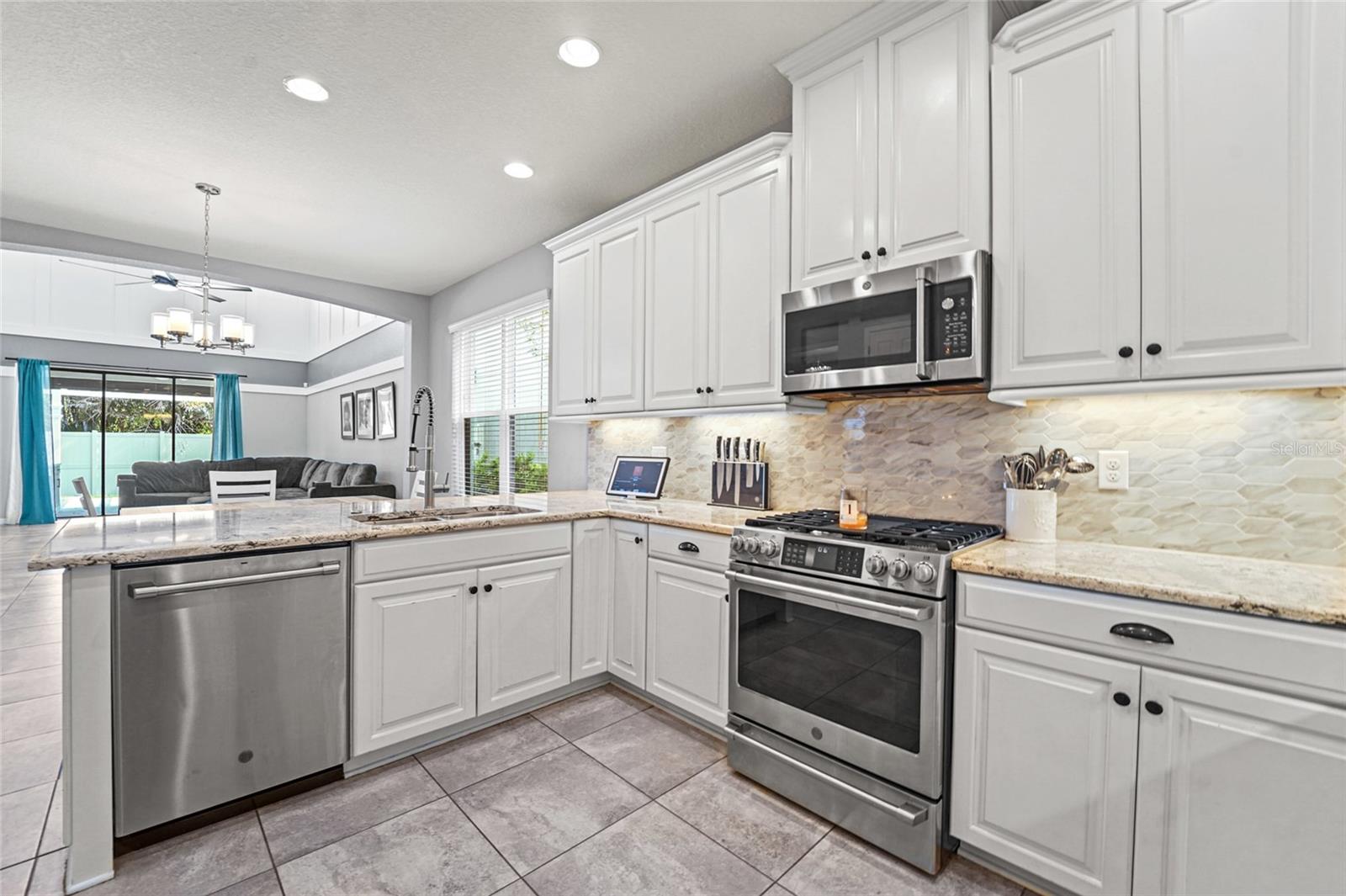 ARABELLA COVE - Residential