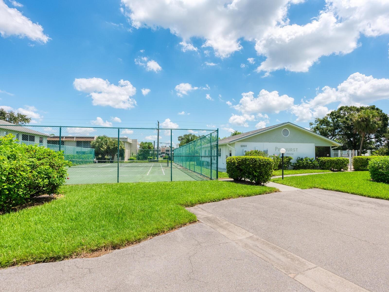 PINEHURST SEC II - Residential