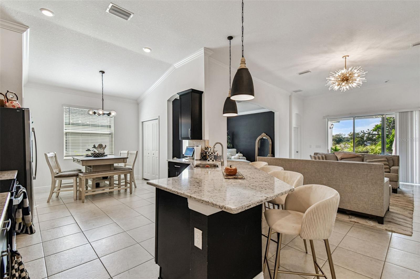 DAVIS HEATHER ESTATES - Residential