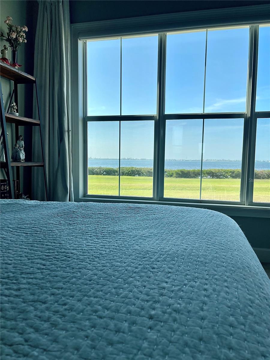 EDGEWATER WALK ON HARBOUR ISLE 5-36 - Residential