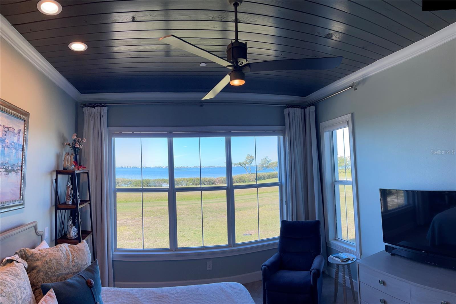 EDGEWATER WALK ON HARBOUR ISLE 5-36 - Residential