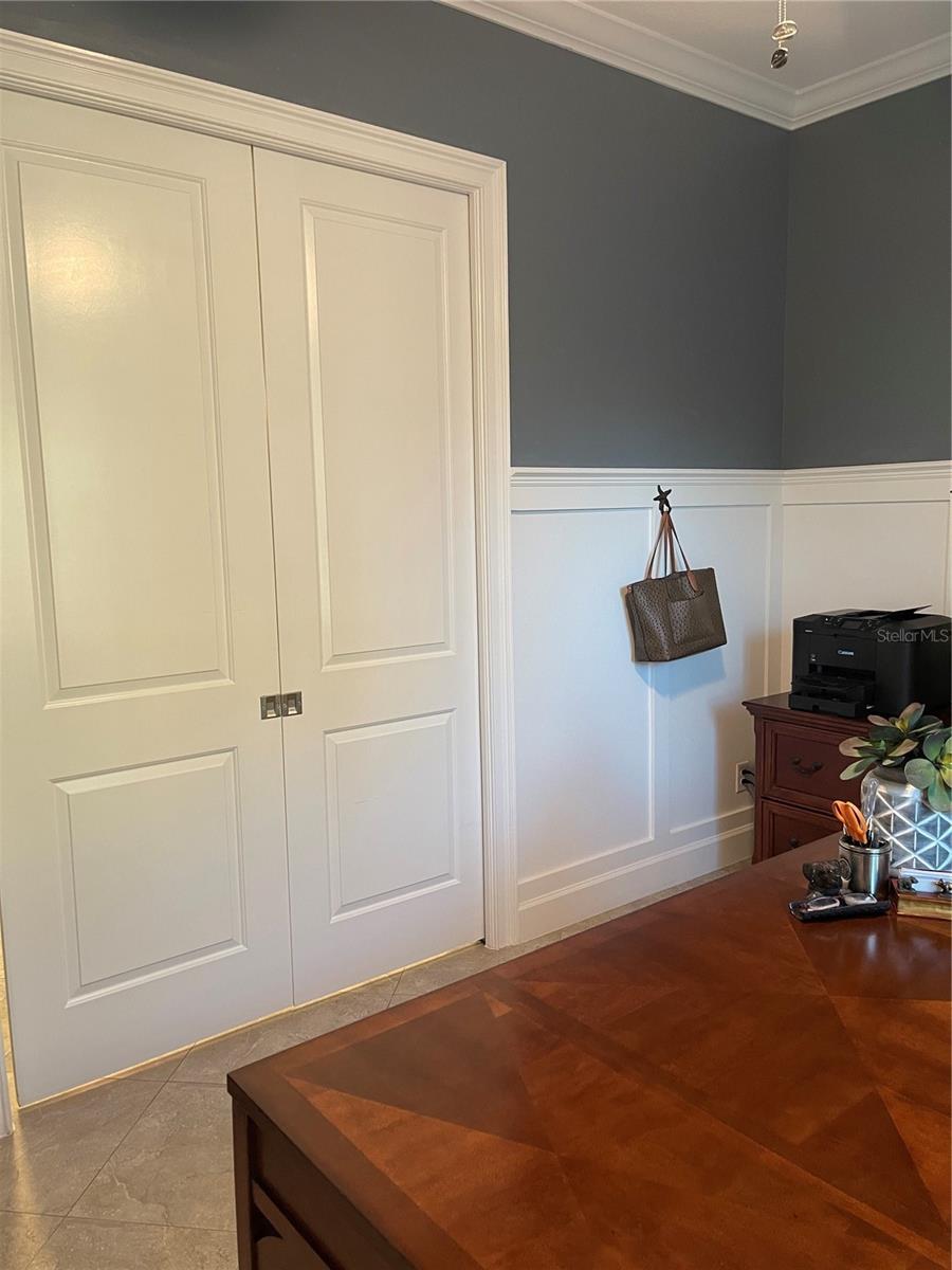 EDGEWATER WALK ON HARBOUR ISLE 5-36 - Residential