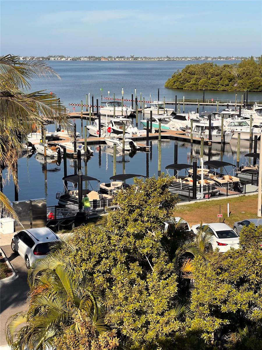 EDGEWATER WALK ON HARBOUR ISLE 5-36 - Residential