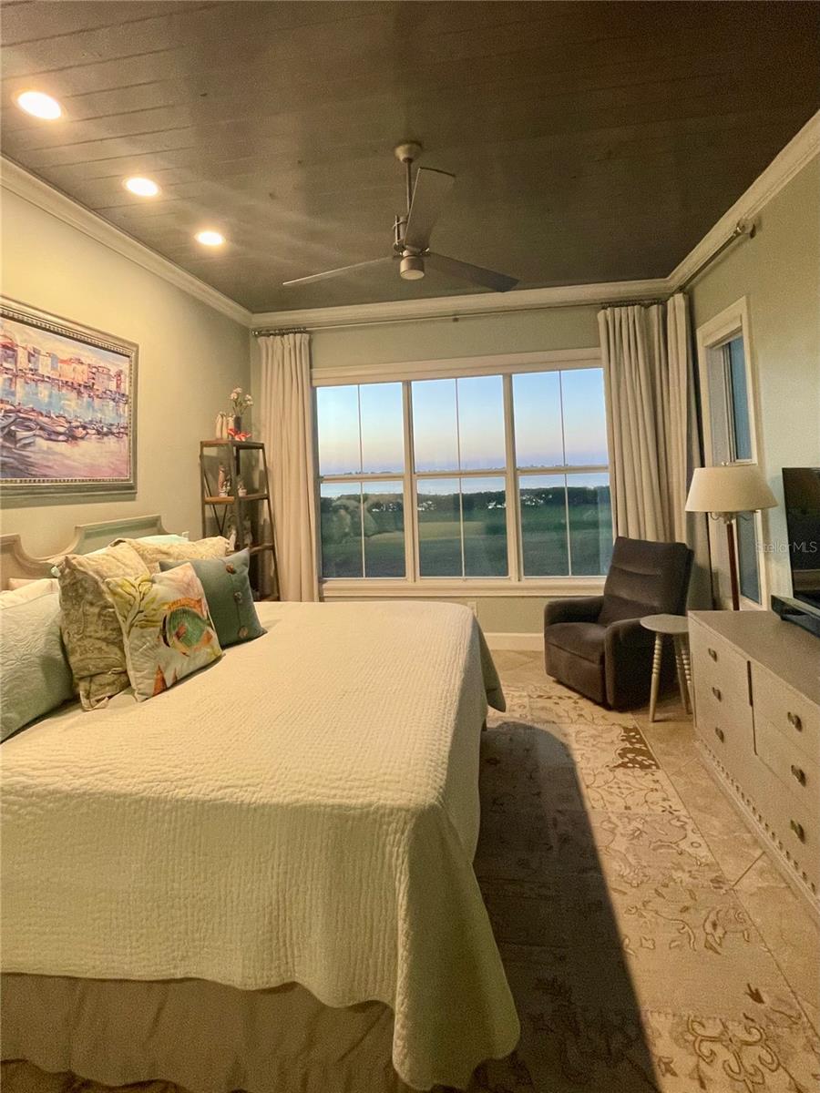 EDGEWATER WALK ON HARBOUR ISLE 5-36 - Residential