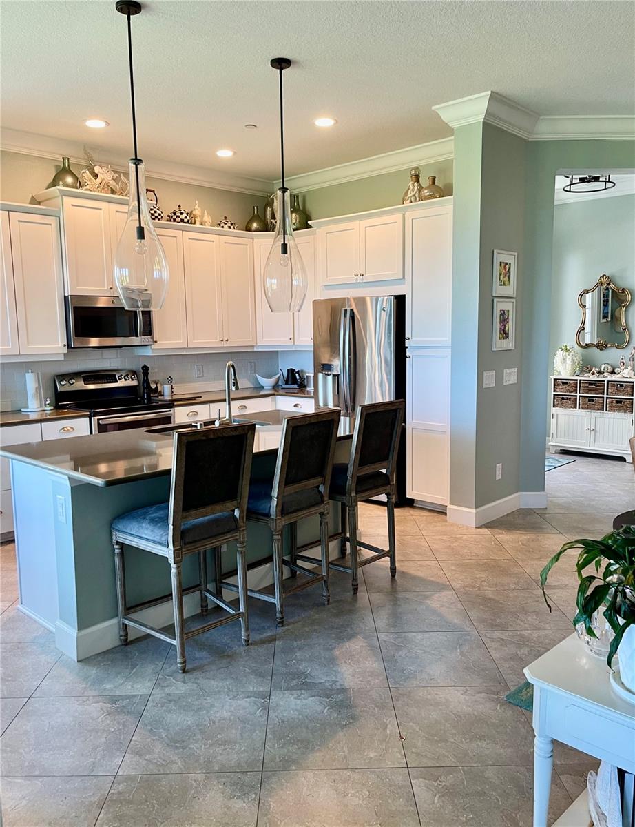 EDGEWATER WALK ON HARBOUR ISLE 5-36 - Residential