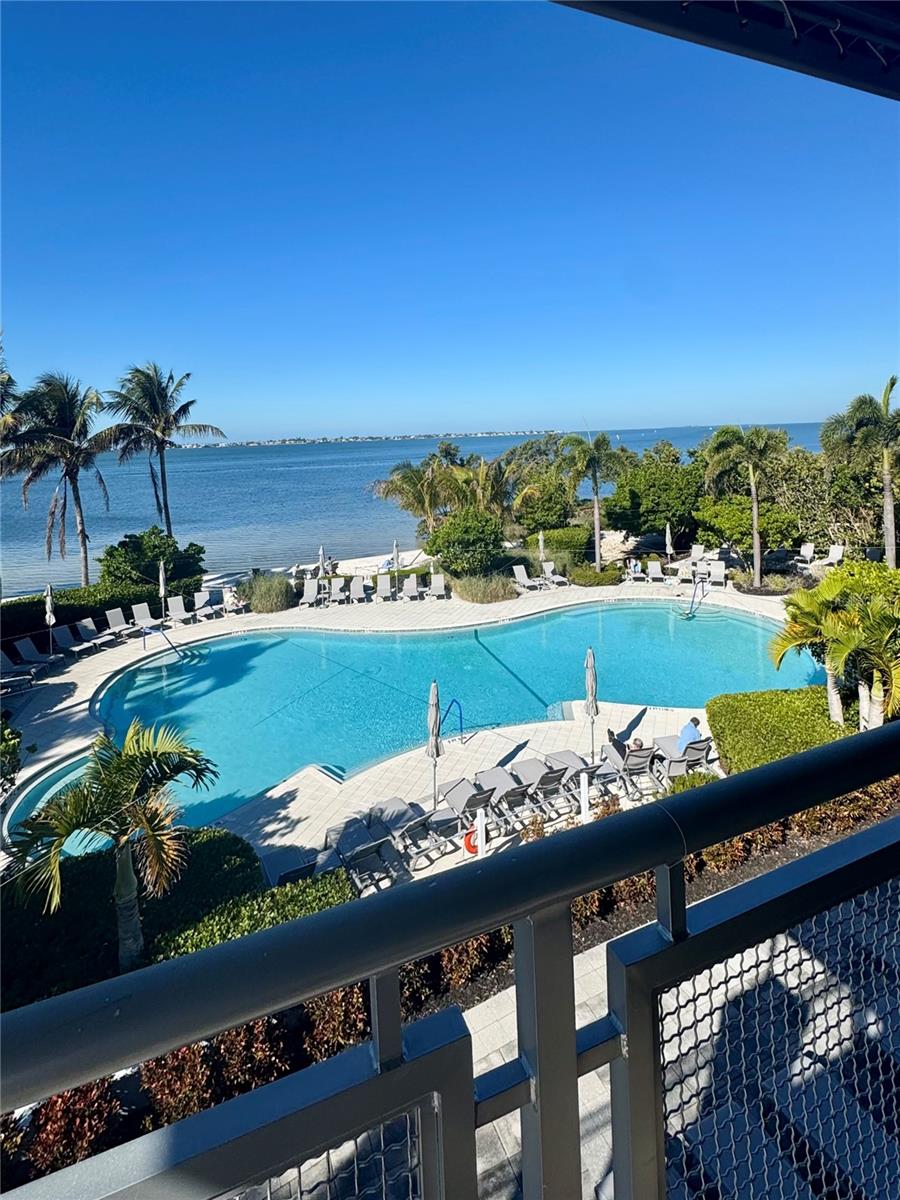 EDGEWATER WALK ON HARBOUR ISLE 5-36 - Residential