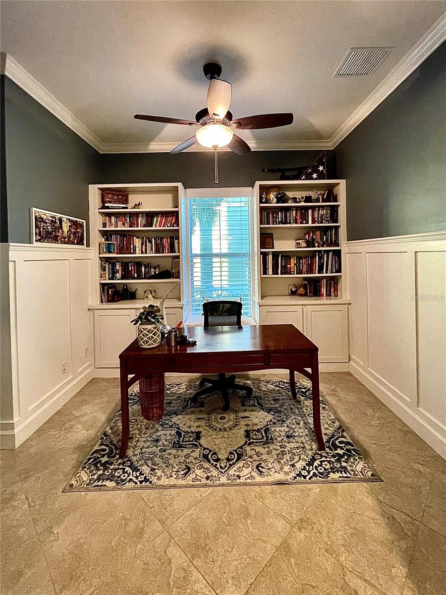 EDGEWATER WALK ON HARBOUR ISLE 5-36 - Residential