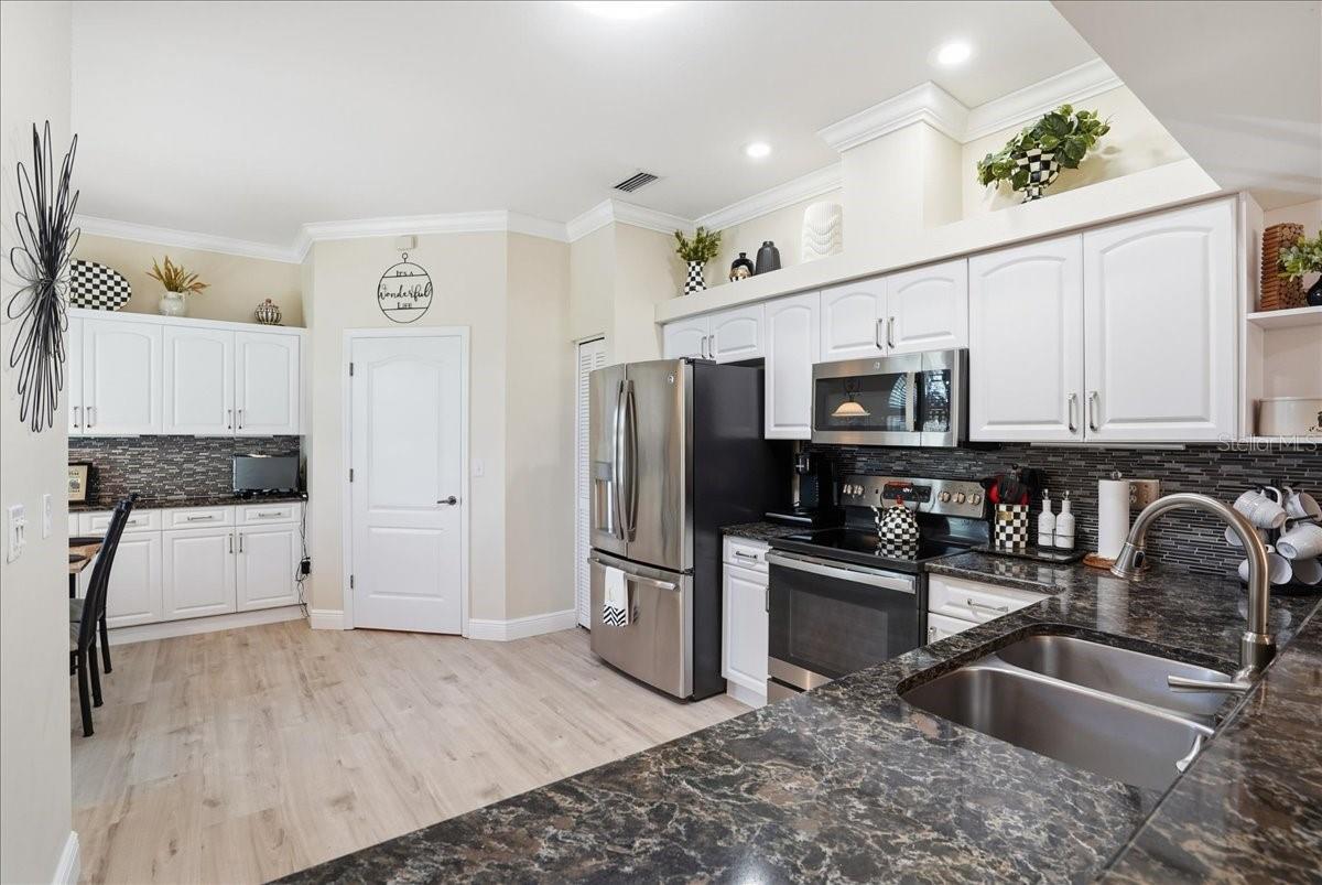 VILLAS AT TARA - Residential