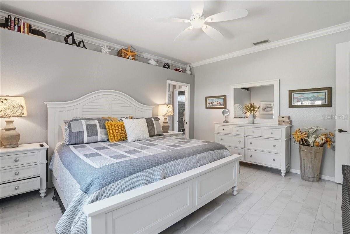 VILLAS AT TARA - Residential