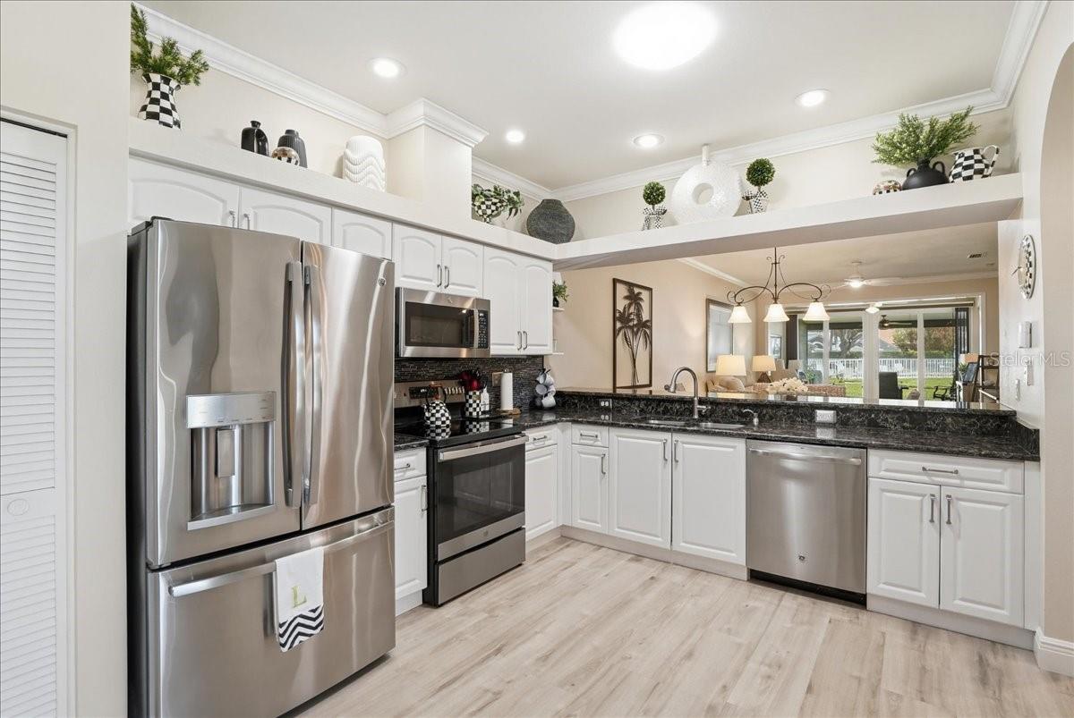 VILLAS AT TARA - Residential