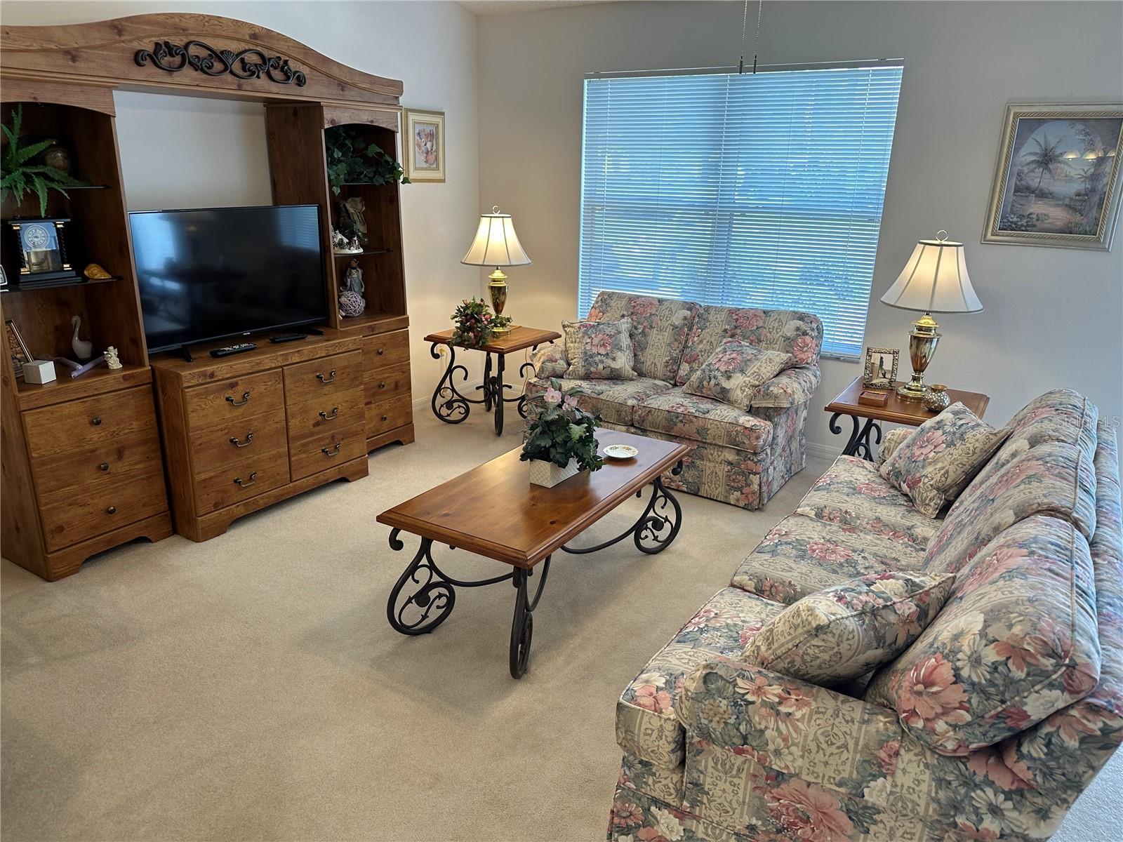 VILLAGES OF SUMTER - Residential Lease