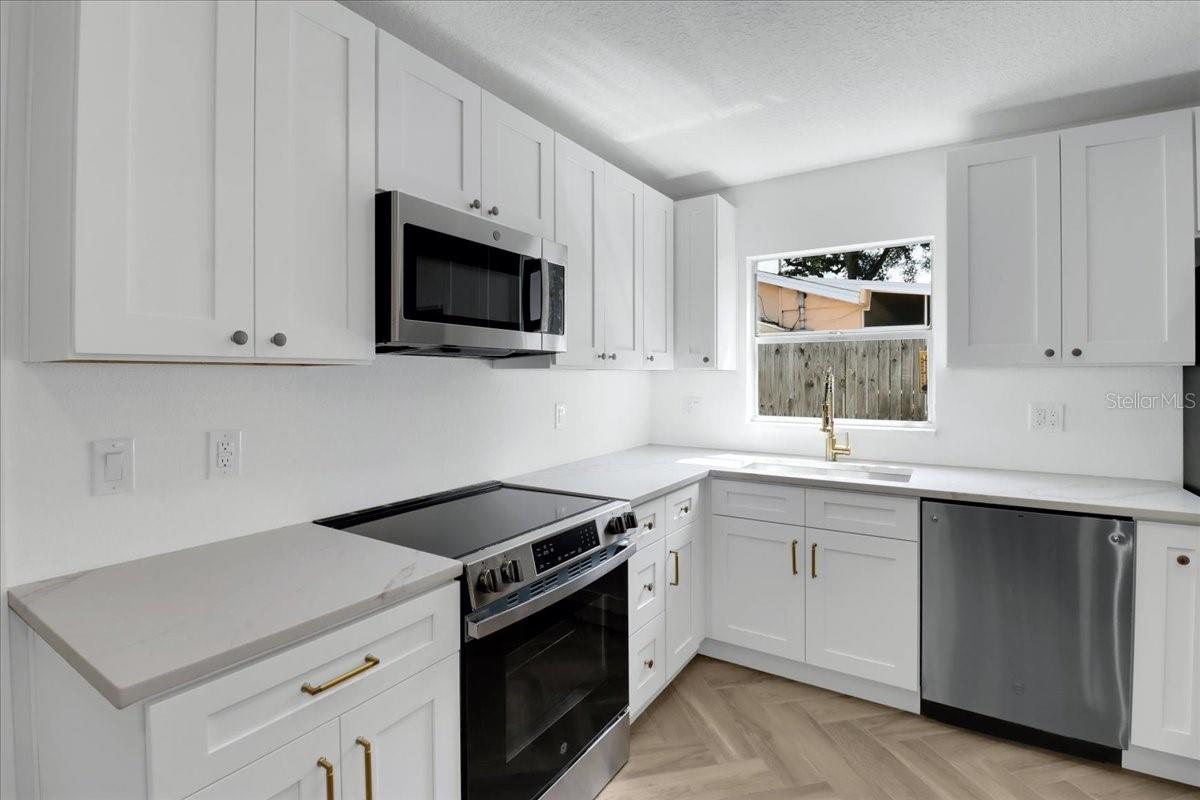 DRUID HILLS PARK - Residential