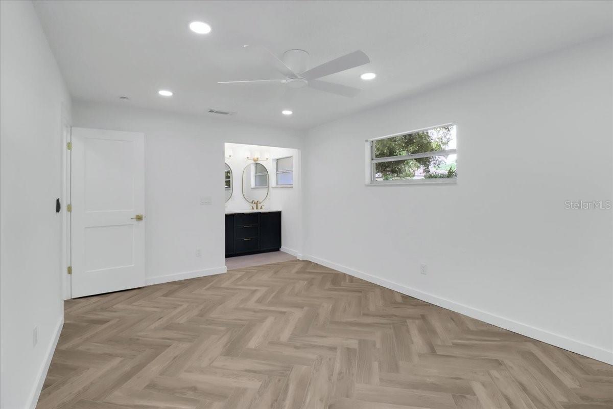 DRUID HILLS PARK - Residential