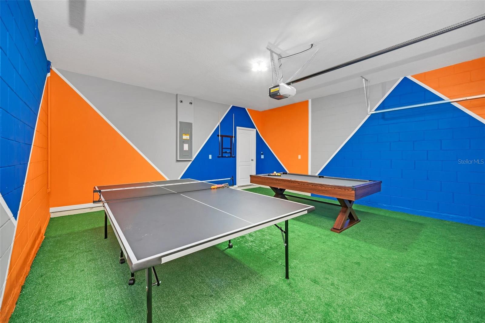 SOLTERRA PH 2D - Residential Lease