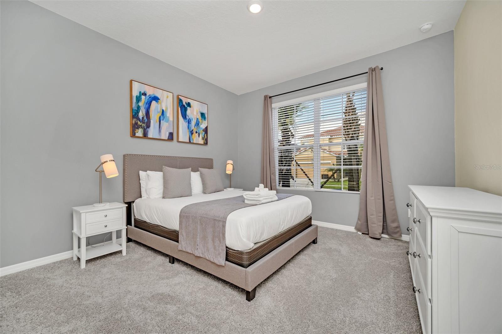 SOLTERRA PH 2D - Residential Lease