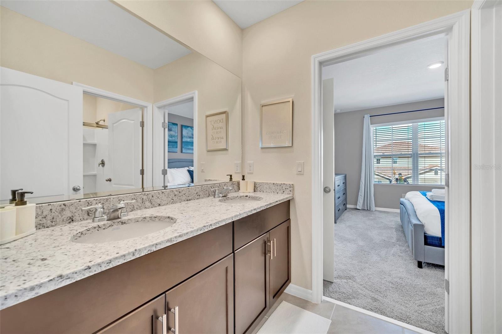 SOLTERRA PH 2D - Residential Lease