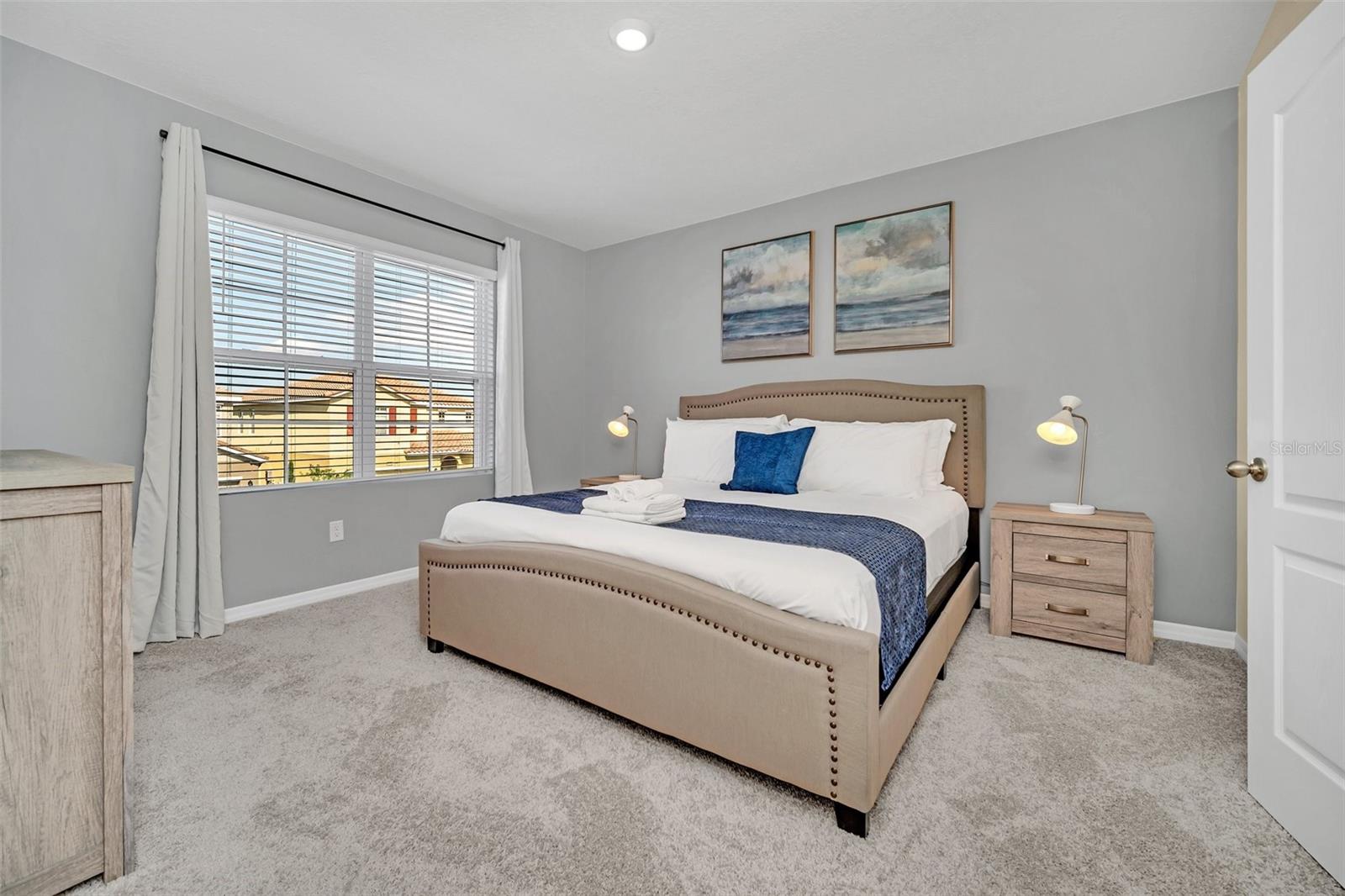 SOLTERRA PH 2D - Residential Lease