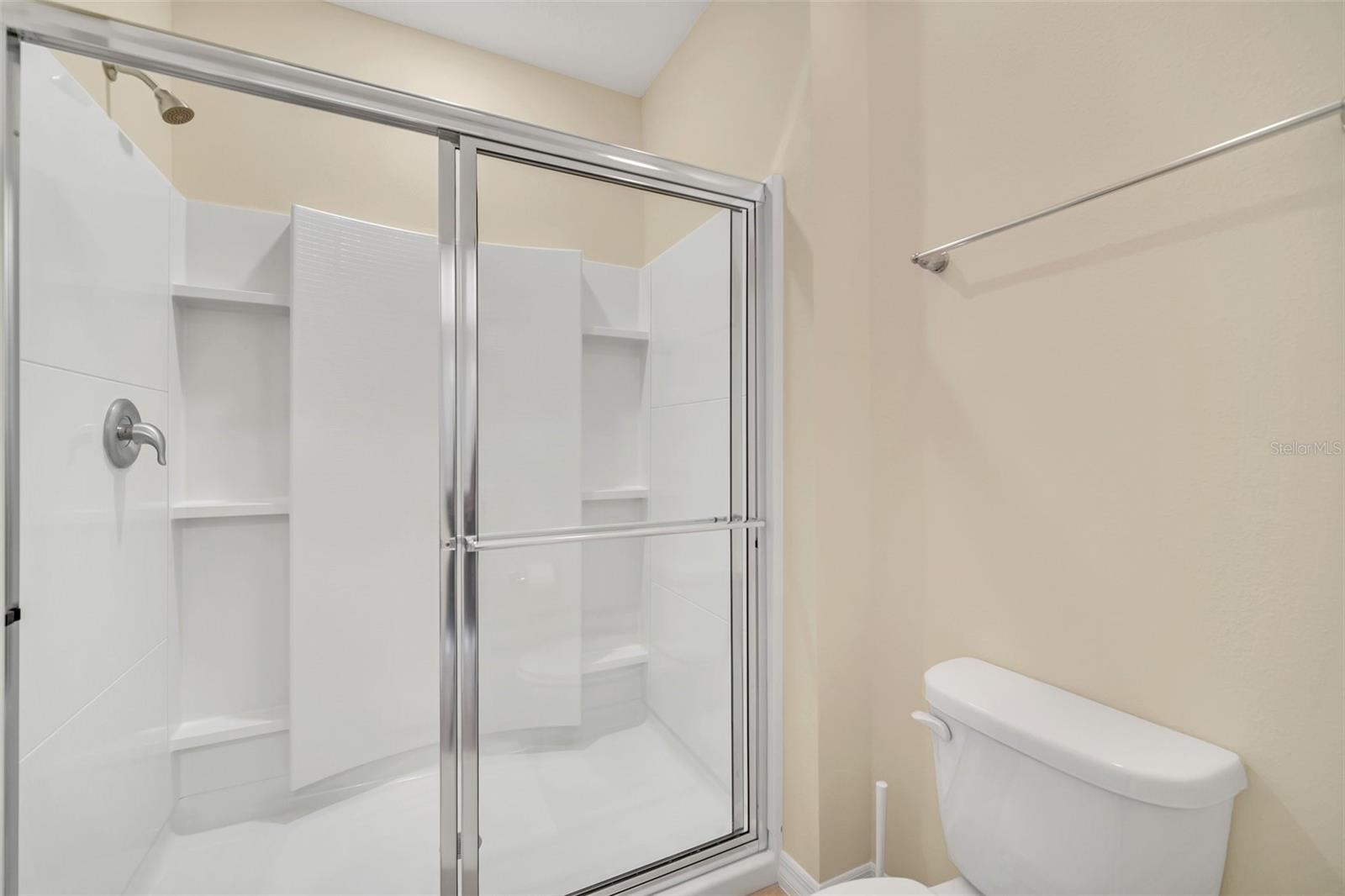 SOLTERRA PH 2D - Residential Lease