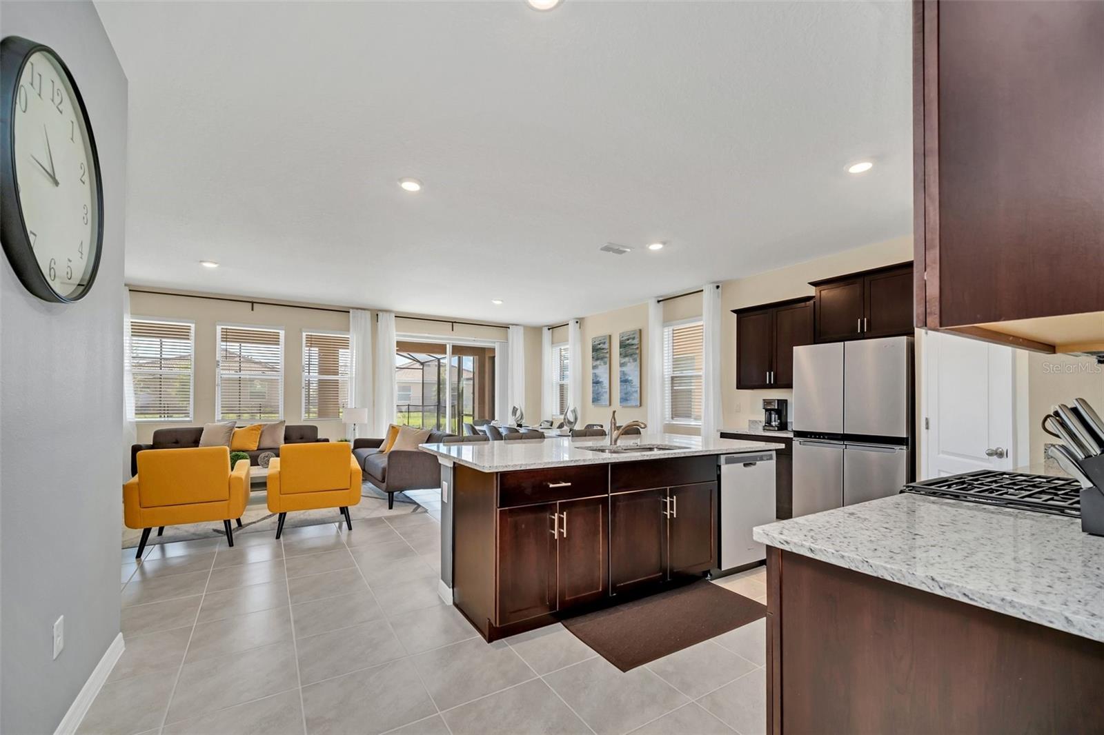 SOLTERRA PH 2D - Residential Lease