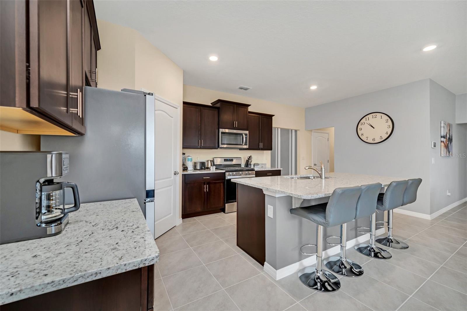 SOLTERRA PH 2D - Residential Lease