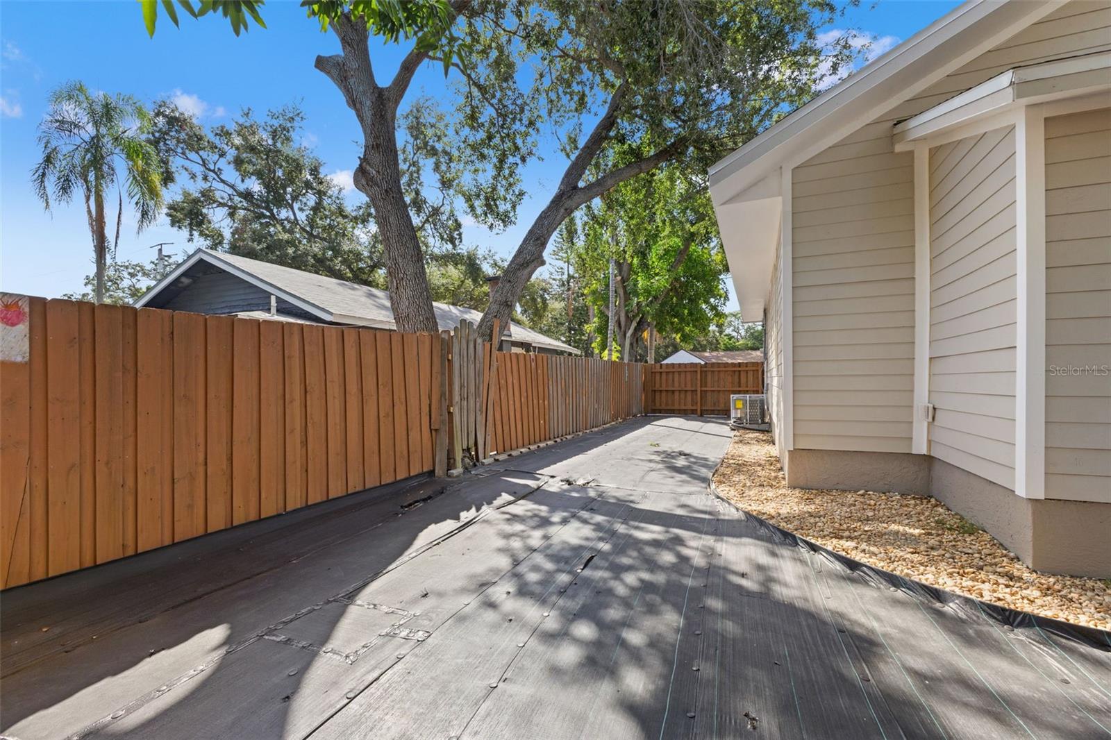 A J ADAMS ADD TO BRAIDENTOWN - Residential