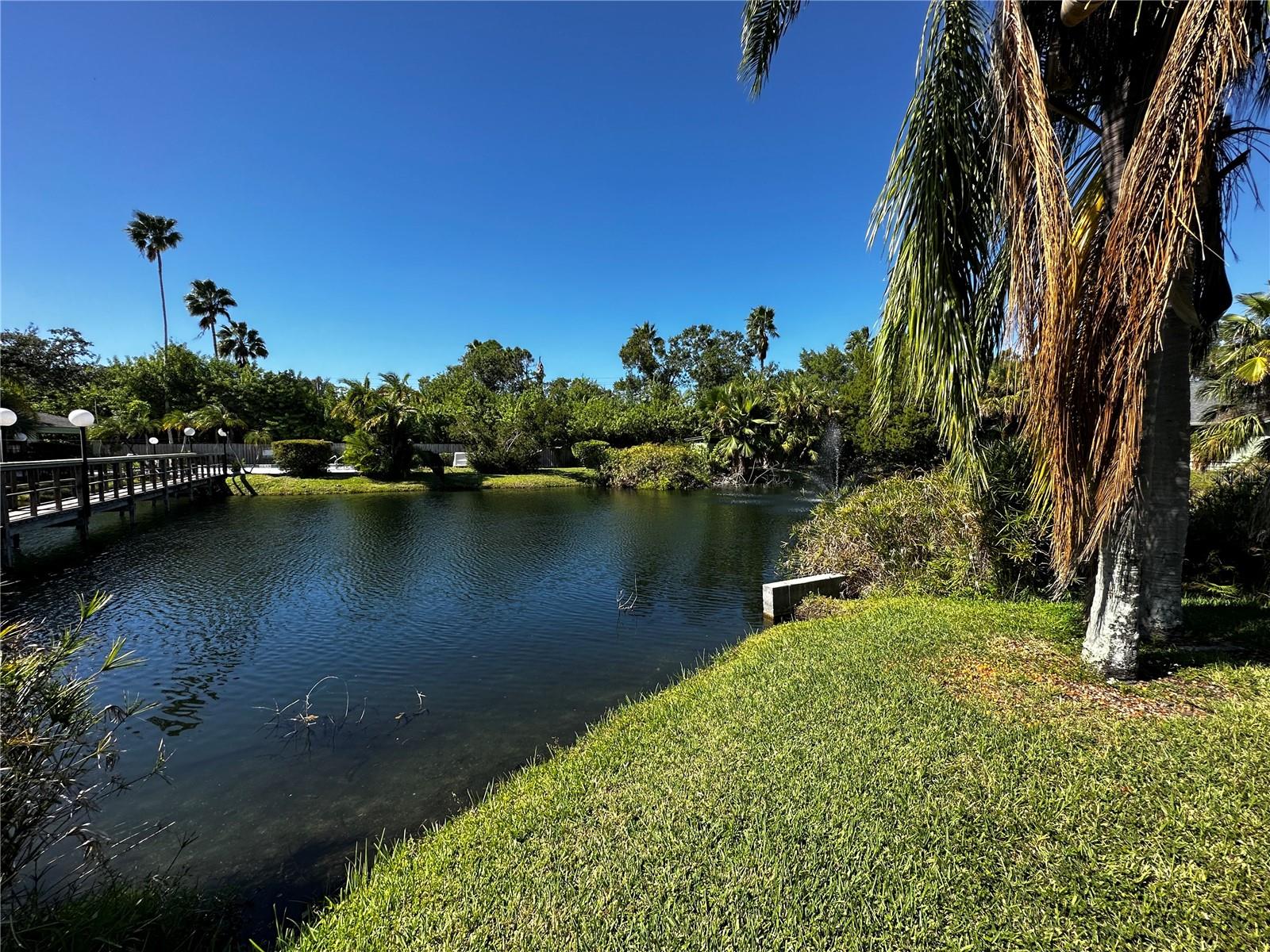 BARRINGTON WOODS - Residential