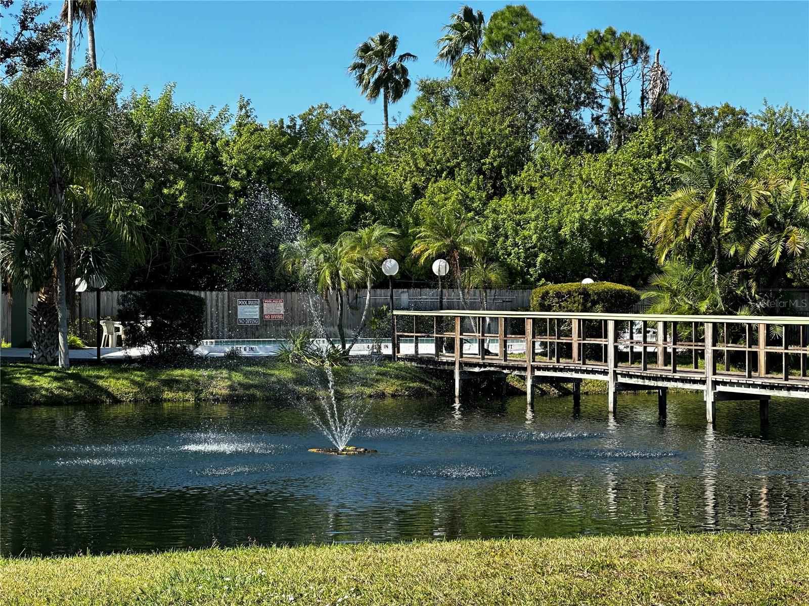 BARRINGTON WOODS - Residential