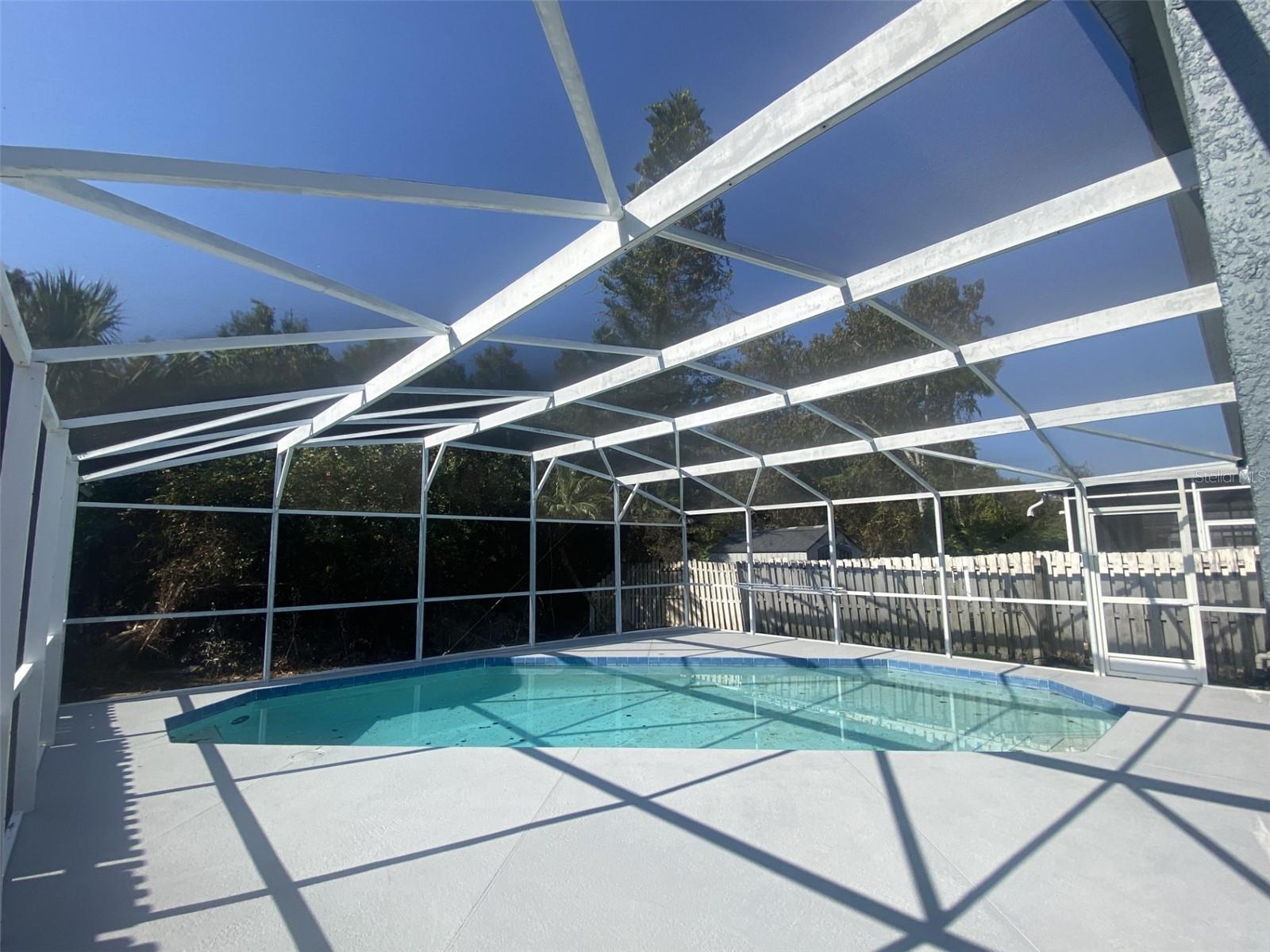 GREENPOINTE - Residential