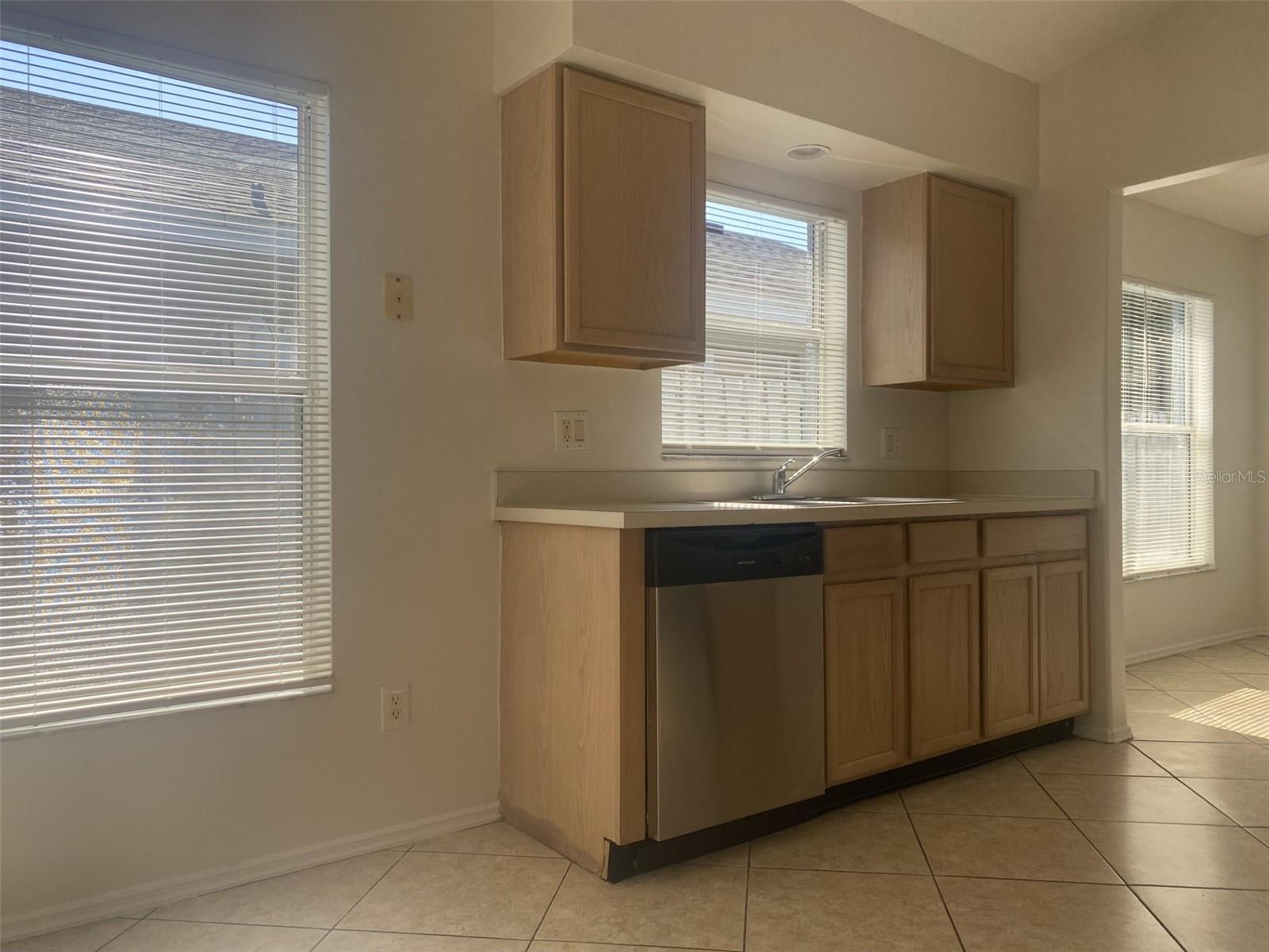 GREENPOINTE - Residential